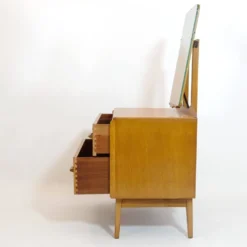 Ernest Gomme pour G Plan, coiffeuse des années 60.