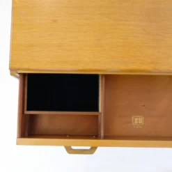 Ernest Gomme pour G Plan, coiffeuse des années 60.