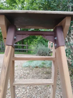 Escabeau ancien en bois