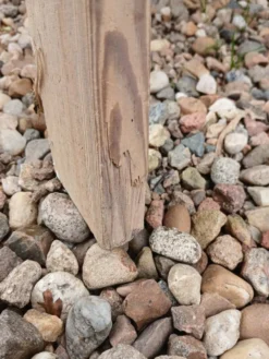 Escabeau ancien en bois
