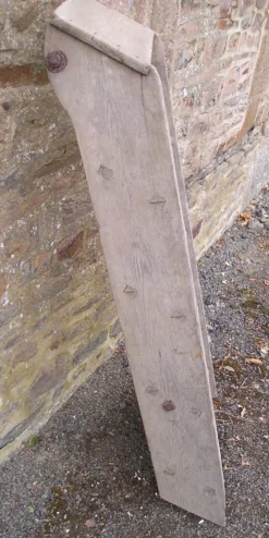 Escabeau ancien en bois