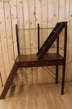 escabeau de bibliothèque en acajou