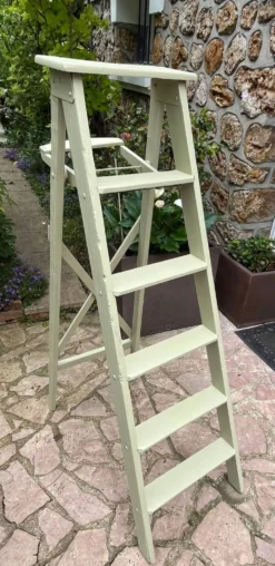 Escabeau de peintre en bois