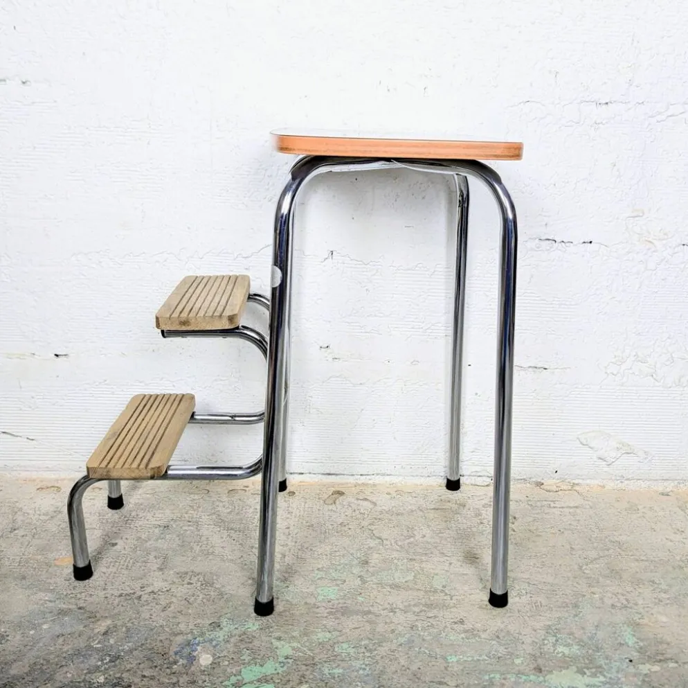 Escabeau marche pied vintage