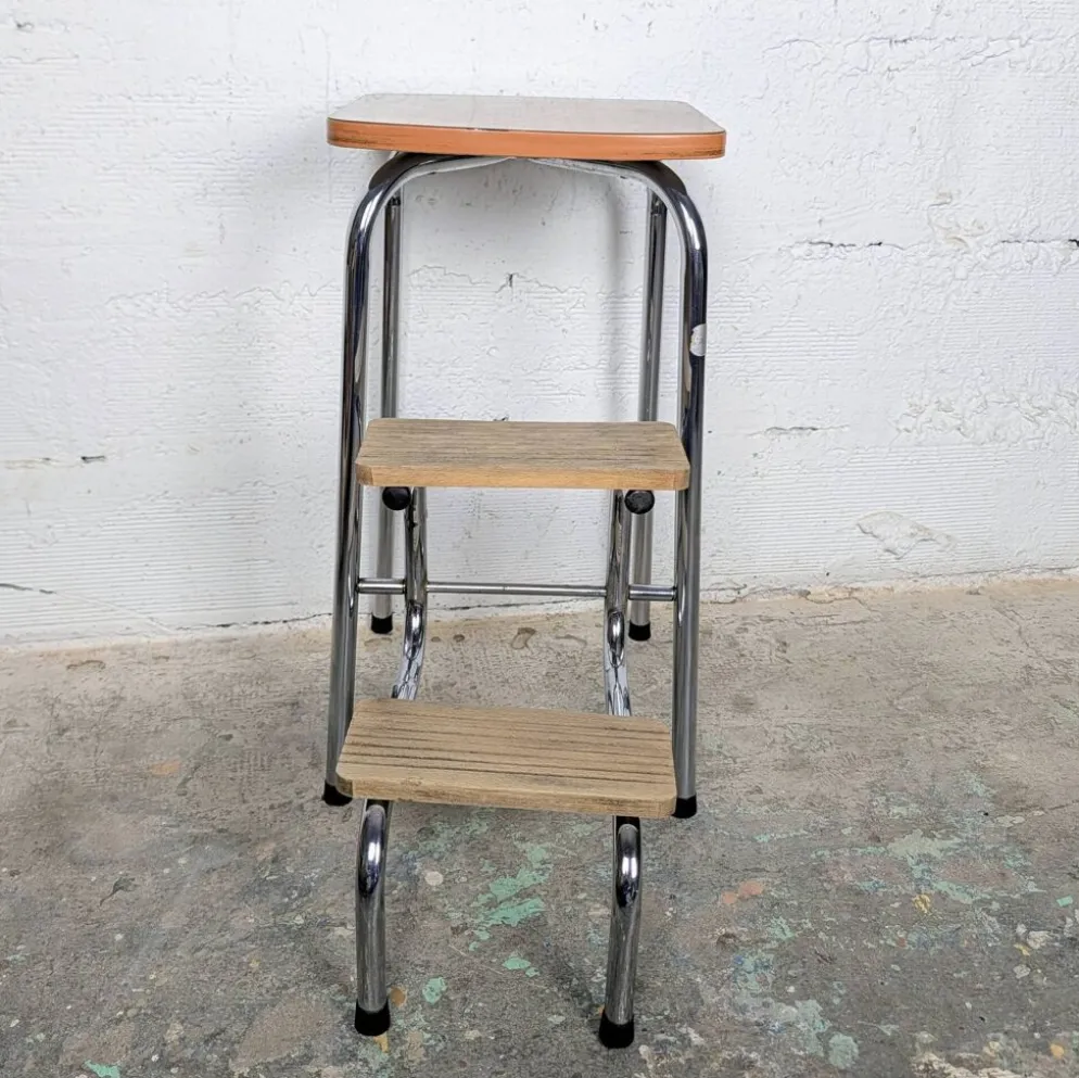 Escabeau marche pied vintage