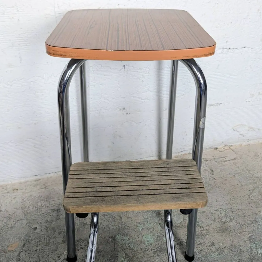 Escabeau marche pied vintage