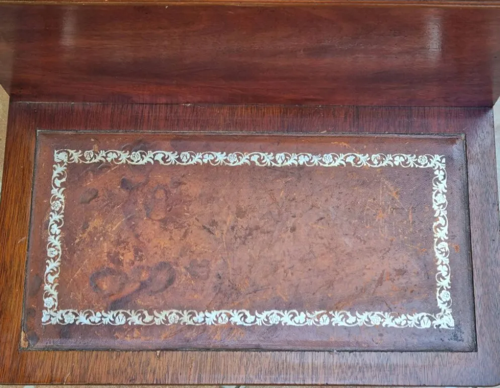 Escalier bibliothèque vintage style anglais, coffre, bois et cuir, 67 cm