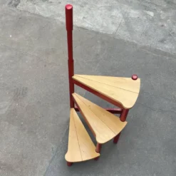 Escalier de bibliothèque de Vico Magistretti pour Cassina