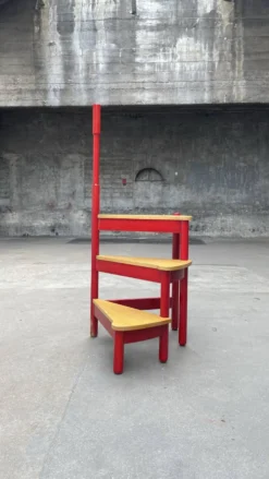 Escalier de bibliothèque de Vico Magistretti pour Cassina