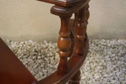 Escalier - Escabeau de bibliothèque