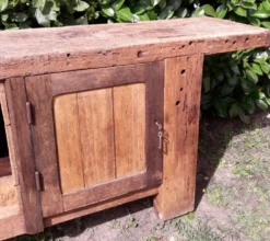 Etabli d’atelier L261xP50xH80,5cm ancien en hêtre