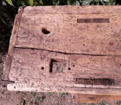 Etabli d’atelier L261xP50xH80,5cm ancien en hêtre