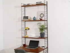 Etagere/bureau autopotante en teck, string design 1960