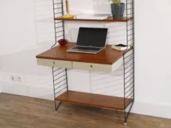 Etagere/bureau autopotante en teck, string design 1960