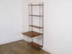 Etagere/bureau autopotante en teck, string design 1960