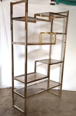 Etagere des années 70 attribuée a Willy Rizzo