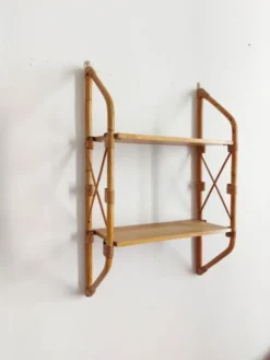 Etagere en rotin vintage