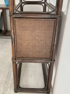 Etagere et commode en rotin