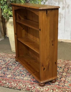 Etagère bibliothèque en sapin des années 1980