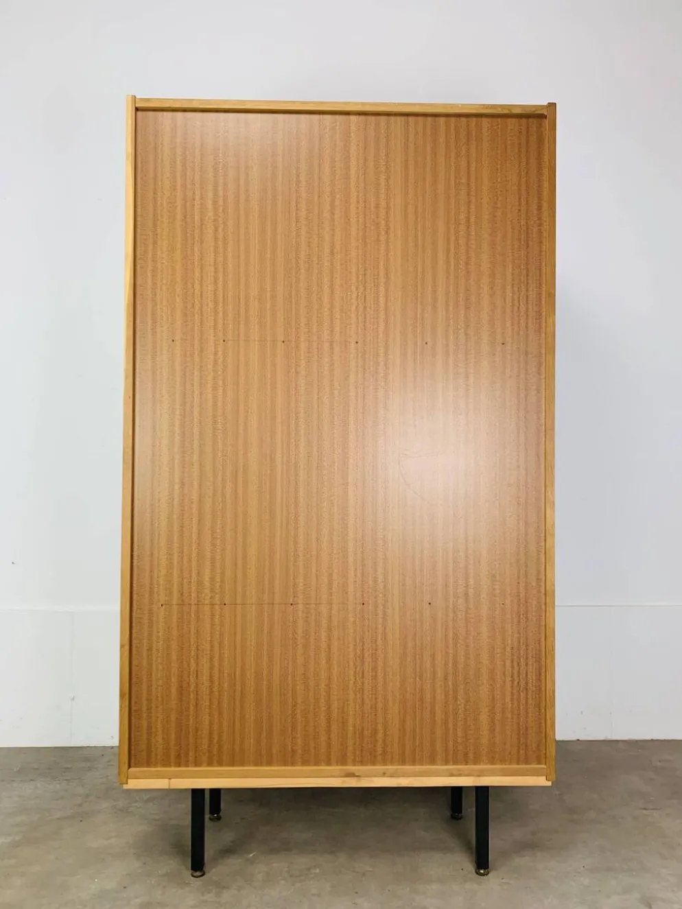 Etagère bibliothèque moderniste des années 50, chêne clair, vintage