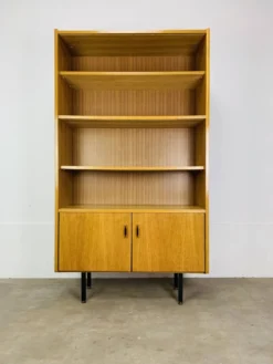 Etagère bibliothèque moderniste des années 50, chêne clair, vintage