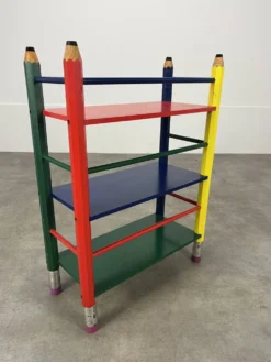 Etagère crayon style Pierre Sala pour enfants