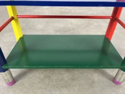 Etagère crayon style Pierre Sala pour enfants