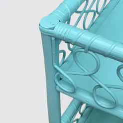 Etagère d’angle en rotin turquoise vintage 1960