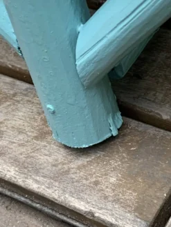 Etagère d’angle en rotin turquoise vintage 1960