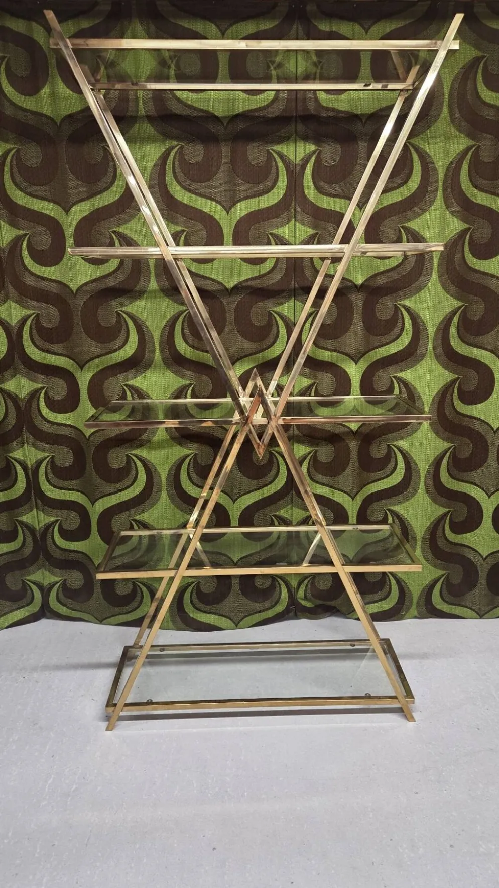 Etagère design en laiton année 80