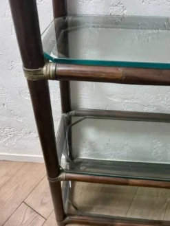 Etagère en bambou