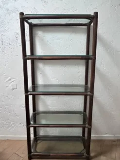 Etagère en bambou