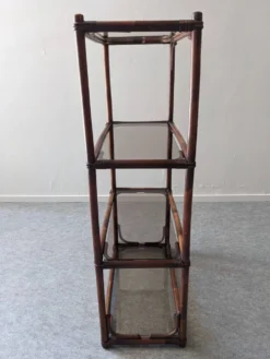 Etagère en bambou teinté et verre fumé, France vers 1970