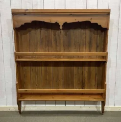 Etagère en sapin anglaise des années 1930