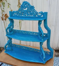 Etagère festonnée
