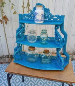 Etagère festonnée