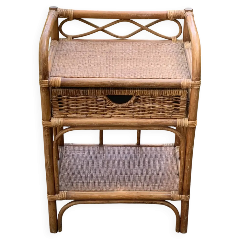 Etagère, meuble d'appoint, chevet en bambou et rotin vintage