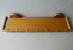 Etagère murale en bois, imitant le bambou