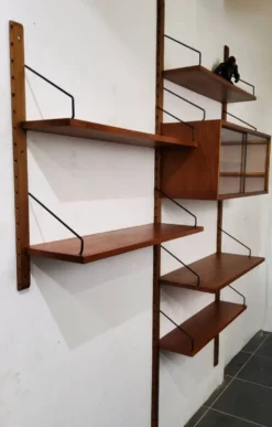 Etagère murale modulable par Poul Cadovius, 1960