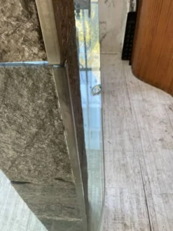 Etagère sculpture pierre et verre Roche Bobois années 70