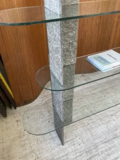Etagère sculpture pierre et verre Roche Bobois années 70