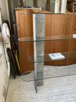 Etagère sculpture pierre et verre Roche Bobois années 70