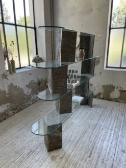 Etagère sculpture pierre et verre Roche Bobois années 70