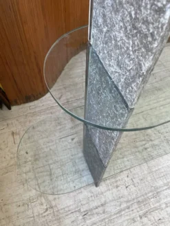 Etagère sculpture pierre et verre Roche Bobois années 70