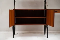 Etagère sur pieds 3-baies par Louis Van Teeffelen