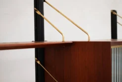 Etagère sur pieds 3-baies par Louis Van Teeffelen