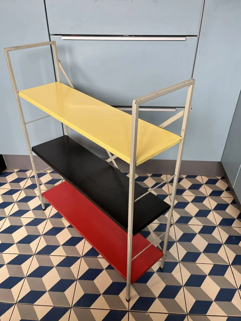 Etagère Tomado à poser