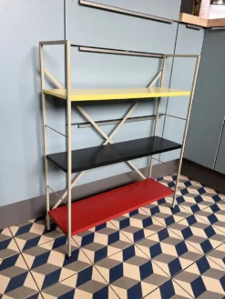 Etagère Tomado à poser
