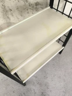 Etagère vintage en bois noir et blanche