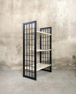Etagère vintage en bois noir et blanche